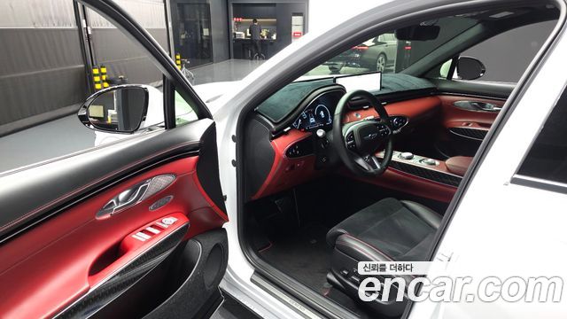 Genesis GV70 2021 — photo 13