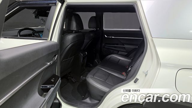 KG Mobility Torres 2024 — photo 16