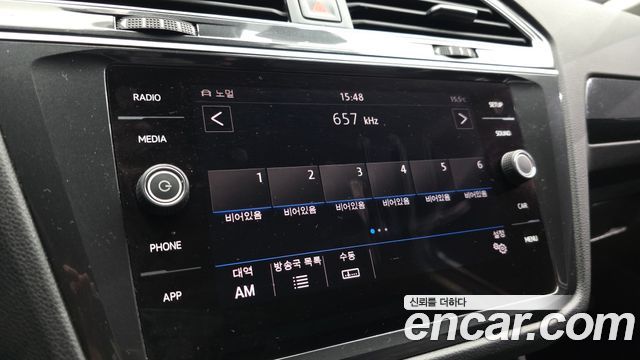 Volkswagen Tiguan 2018 — photo 14