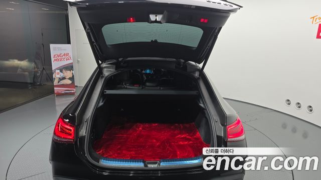 Mercedes-Benz GLE-Class 2023 — photo 20