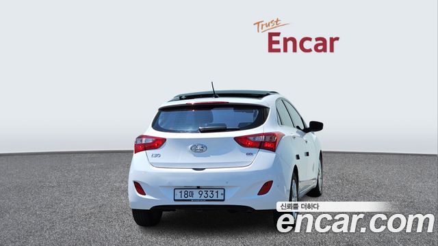 Hyundai i30 2014 — photo 4