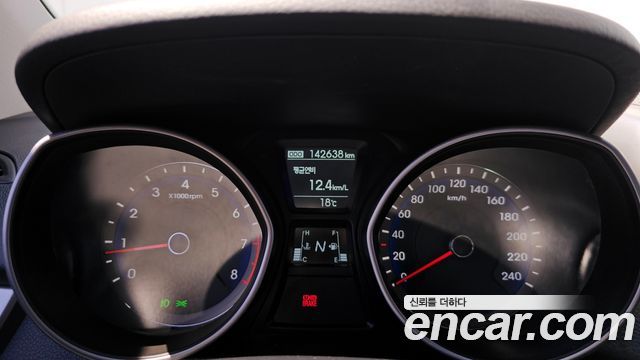 Hyundai i30 2014 — photo 8