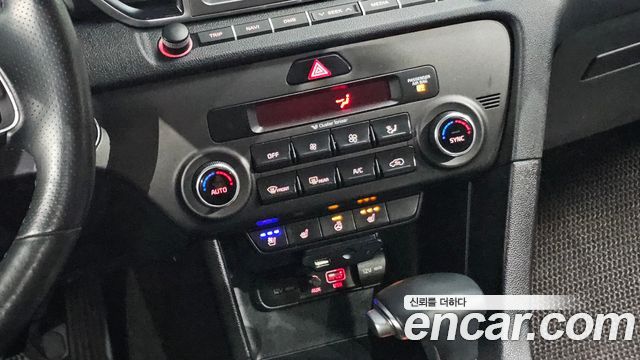 Kia Sportage 2017 — photo 17