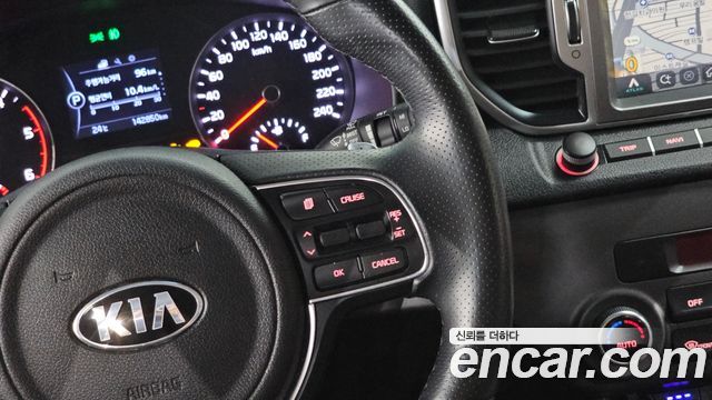 Kia Sportage 2017 — photo 18