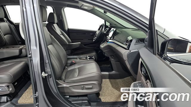 Honda Odyssey 2019 — photo 11