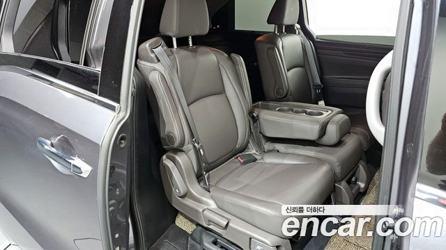 Honda Odyssey 2019 — photo 12