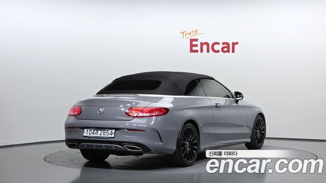 Mercedes-Benz C-Class 2017 — photo 2