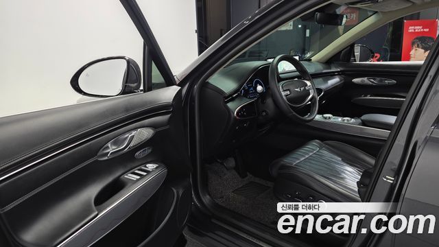 Genesis GV70 2021 — photo 13