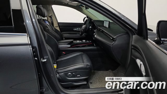 Genesis GV70 2021 — photo 17