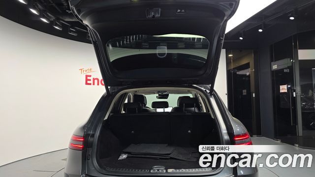 Genesis GV70 2021 — photo 26