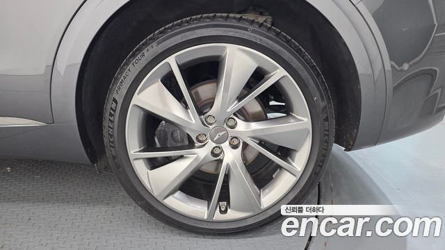 Genesis GV70 2021 — photo 7