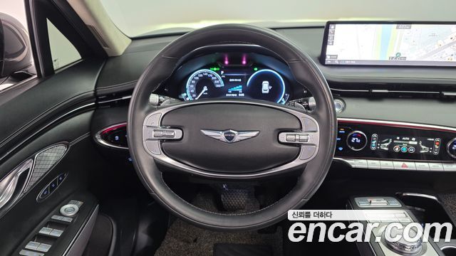 Genesis GV70 2021 — photo 27
