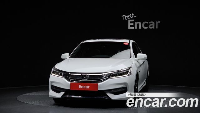 Honda Accord 2017 — photo 3