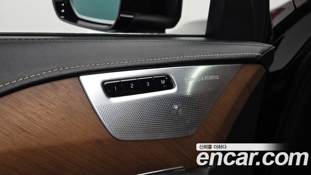 Volvo XC90 2017 — photo 18