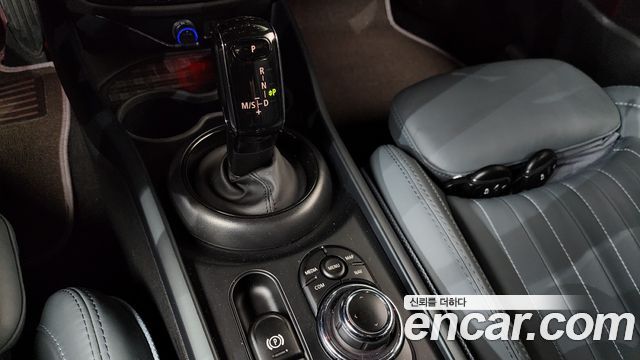 Mini Clubman 2024 — photo 12