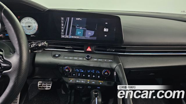 Hyundai AVANTE 2022 — photo 21