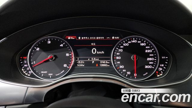 Audi A6 2016 — photo 8