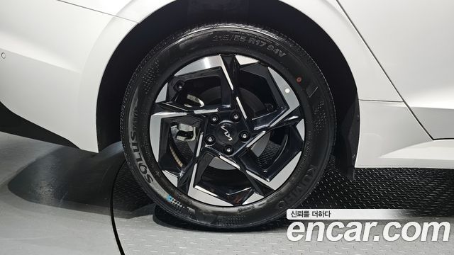 Kia K5 2025 — photo 5