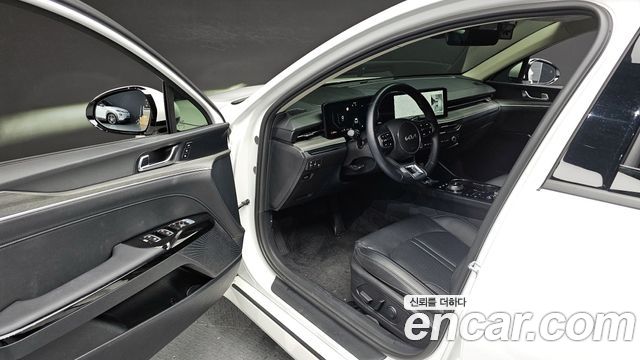 Kia K5 2025 — photo 13