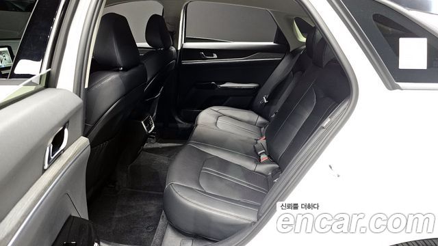 Kia K5 2025 — photo 17