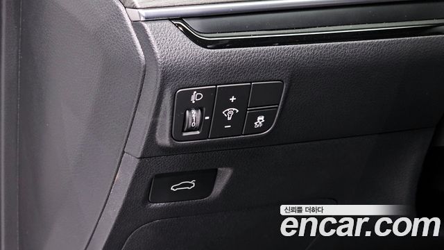Kia K5 2025 — photo 23