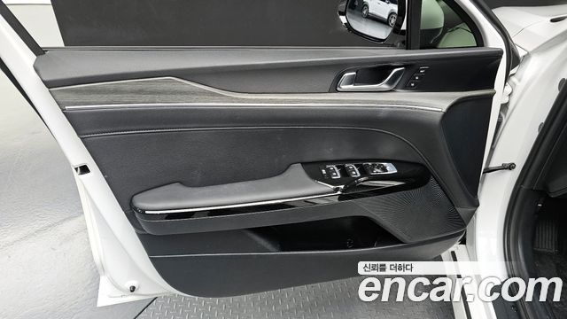 Kia K5 2025 — photo 14