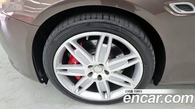 Maserati Quattroporte 2016 — photo 5