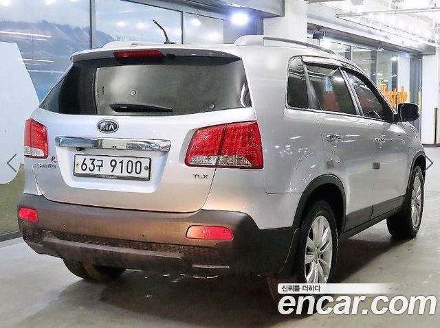 Kia Sorento 2012 — photo 4