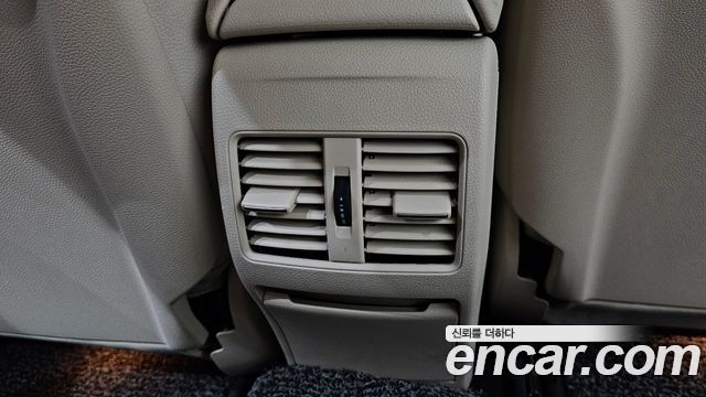 Mercedes-Benz GLA-Class 2018 — photo 25