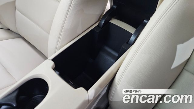 Mercedes-Benz GLA-Class 2018 — photo 30