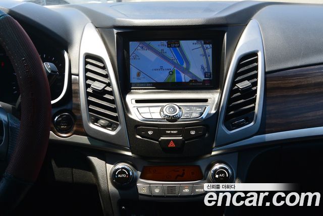 KG Mobility KORANDO 2014 — photo 7