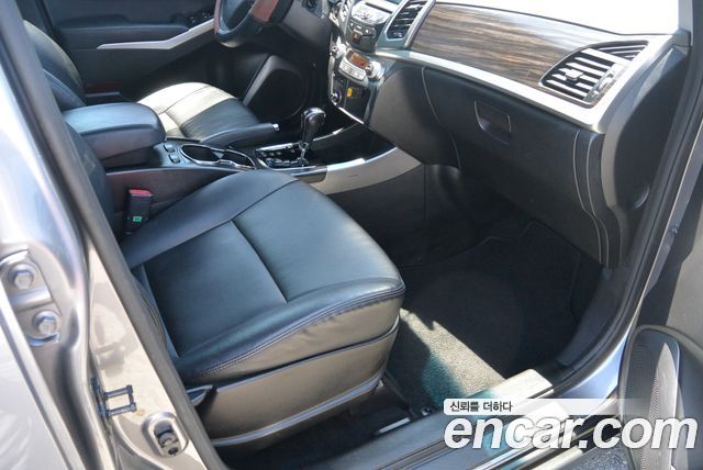 KG Mobility KORANDO 2014 — photo 16