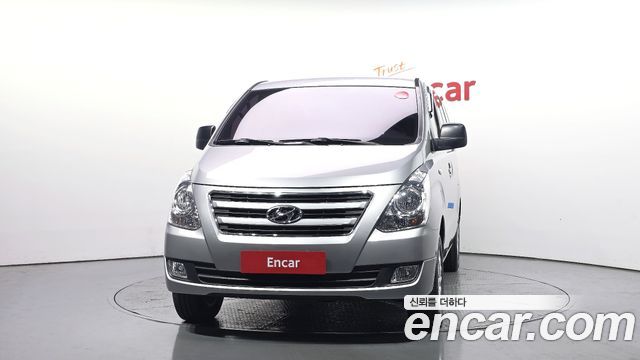 Hyundai Starex 2017 — photo 3