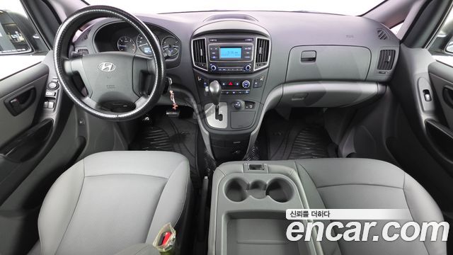 Hyundai Starex 2017 — photo 7