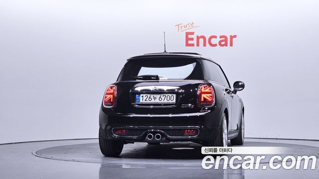 Mini Cooper 2020 — photo 4