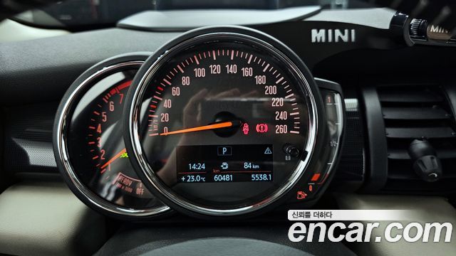 Mini Cooper 2020 — photo 11