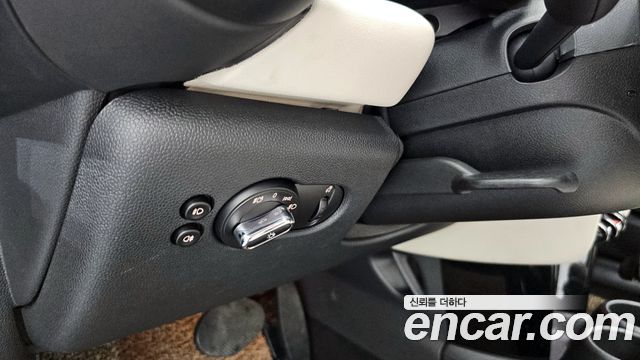 Mini Cooper 2020 — photo 22