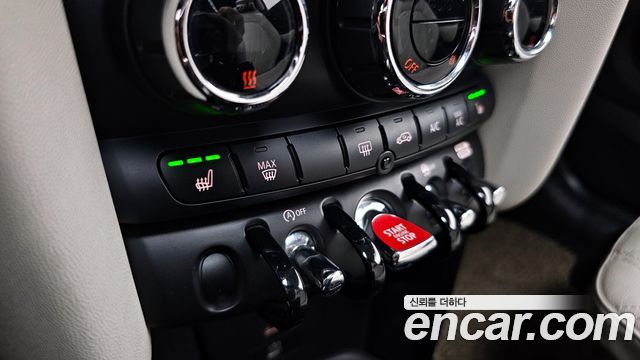 Mini Cooper 2020 — photo 28