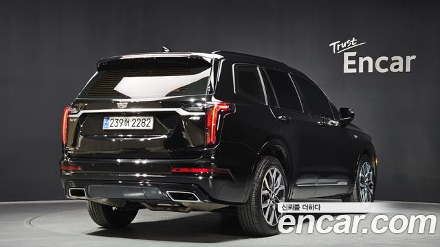Cadillac XT6 2021 — photo 2
