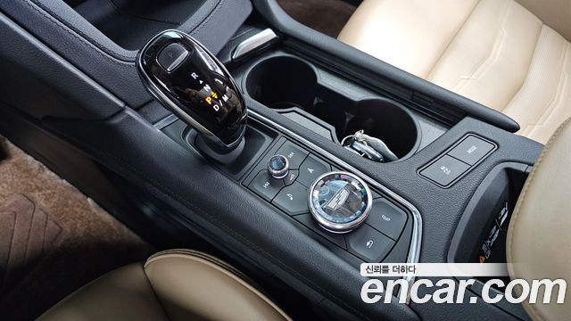 Cadillac XT6 2021 — photo 12