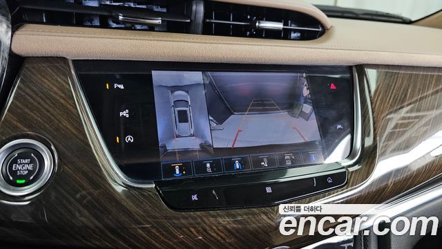 Cadillac XT6 2021 — photo 21