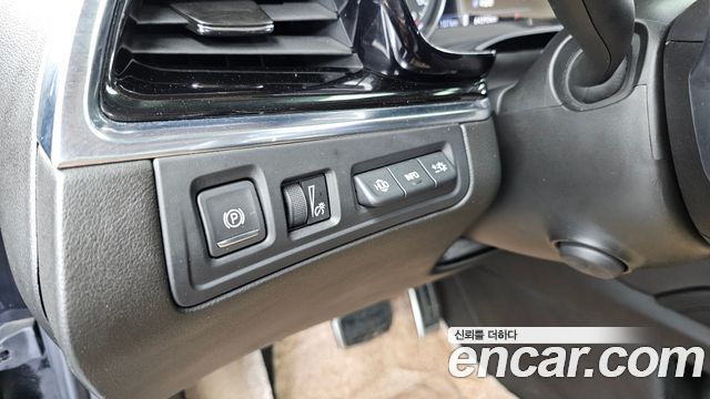 Cadillac XT6 2021 — photo 31