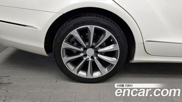 Mercedes-Benz CLS-Class 2016 — photo 5