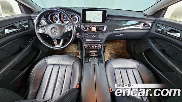 Mercedes-Benz CLS-Class 2016 — photo 7
