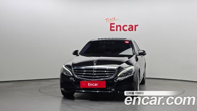 Mercedes-Benz C-Class 2017 — photo 3