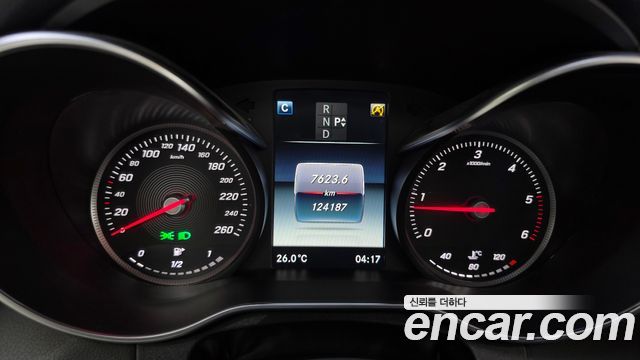 Mercedes-Benz C-Class 2017 — photo 8