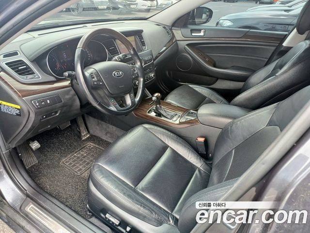 Kia K7 2015 — photo 8