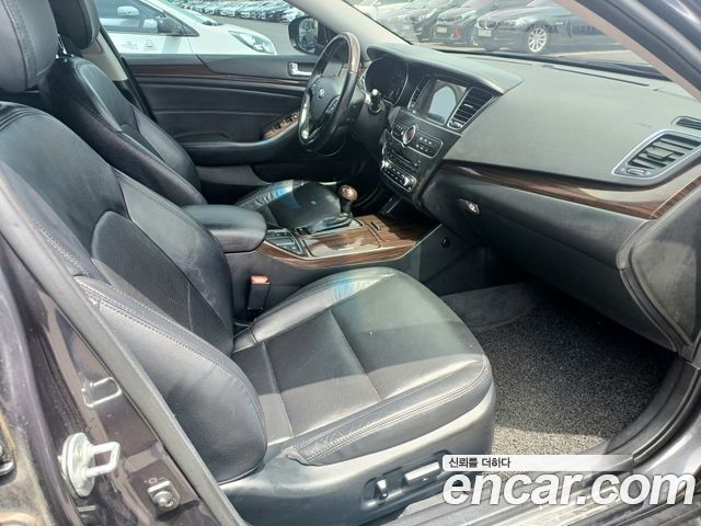 Kia K7 2015 — photo 11
