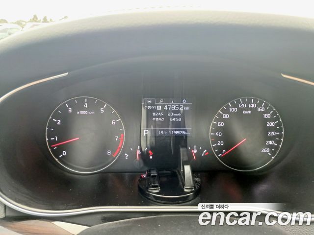 Kia K7 2015 — photo 13