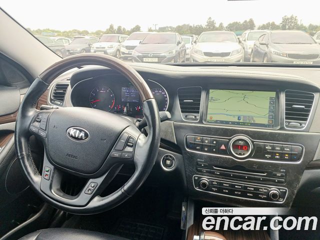 Kia K7 2015 — photo 14